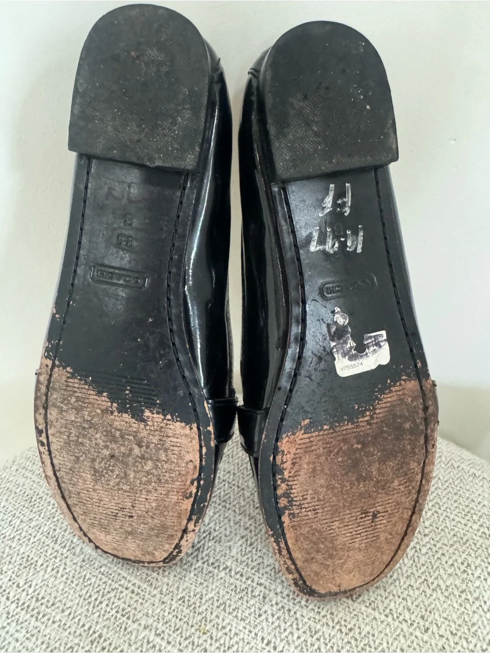 Coach Black Leather Slip-On Loafers with Gold Horsebit 8.5 B Estee
